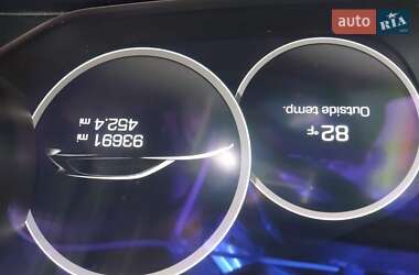 Позашляховик / Кросовер Porsche Cayenne 2019 в  фото 11 Позашляховик / Кросовер Porsche Cayenne 2019 в