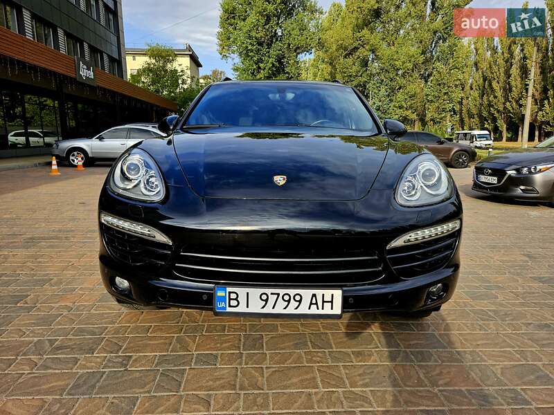 Внедорожник / Кроссовер Porsche Cayenne 2013 в Полтаве фото 9 Внедорожник / Кроссовер Porsche Cayenne 2013 в Полтаве