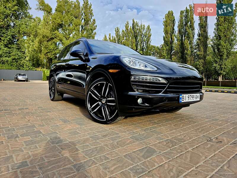 Внедорожник / Кроссовер Porsche Cayenne 2013 в Полтаве фото 12 Внедорожник / Кроссовер Porsche Cayenne 2013 в Полтаве