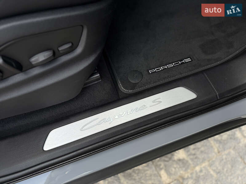 Внедорожник / Кроссовер Porsche Cayenne 2024 в Львове фото 77 Внедорожник / Кроссовер Porsche Cayenne 2024 в Львове
