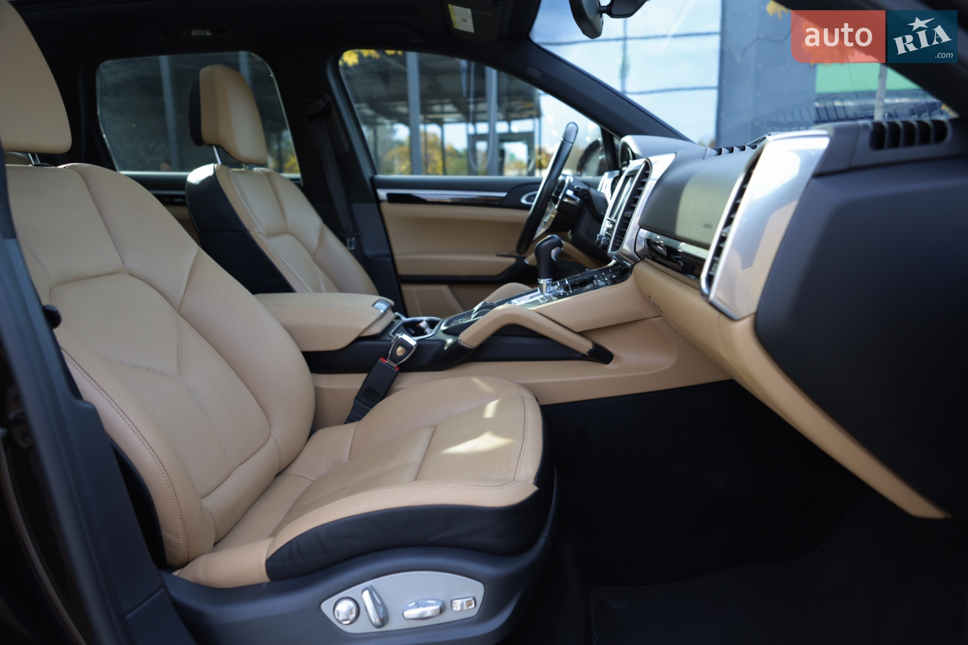 2015 Porsche Cayenne - мініатюра 10