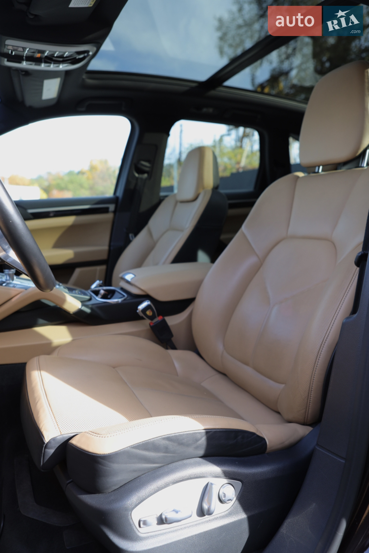 2015 Porsche Cayenne - мініатюра 20