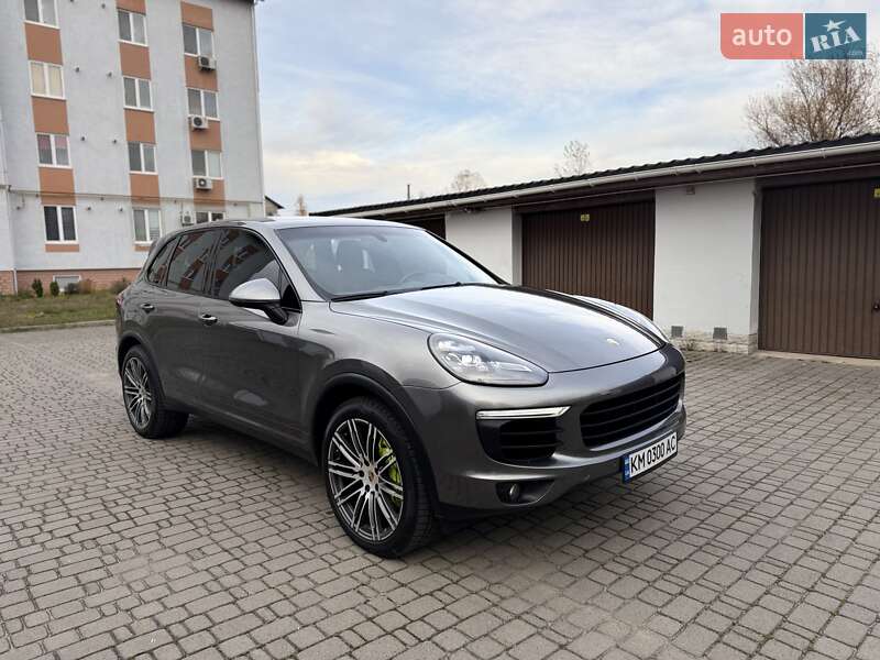 Позашляховик / Кросовер Porsche Cayenne 2015 в Малині фото 4 Позашляховик / Кросовер Porsche Cayenne 2015 в Малині