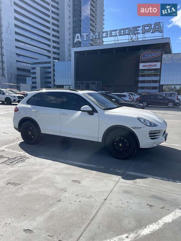 Позашляховик / Кросовер Porsche Cayenne 2010 в Києві фото 4 Позашляховик / Кросовер Porsche Cayenne 2010 в Києві