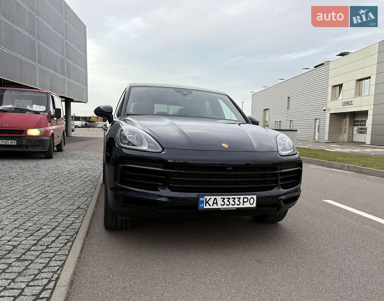 Позашляховик / Кросовер Porsche Cayenne 2018 в Києві