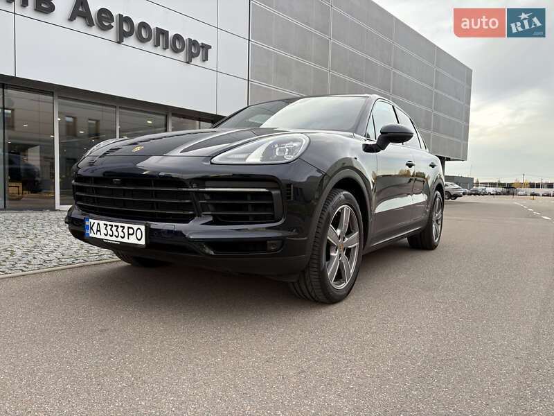 Позашляховик / Кросовер Porsche Cayenne 2018 в Києві