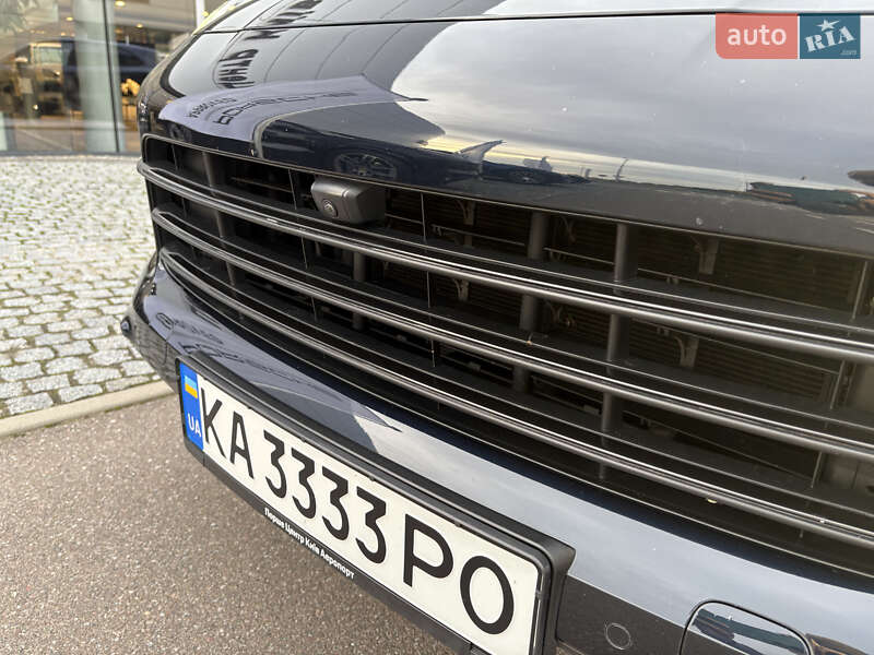 Позашляховик / Кросовер Porsche Cayenne 2018 в Києві