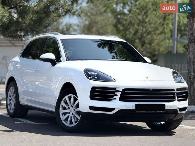 Позашляховик / Кросовер Porsche Cayenne 2017 в Одесі