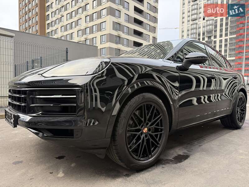 Внедорожник / Кроссовер Porsche Cayenne 2024 в Киеве