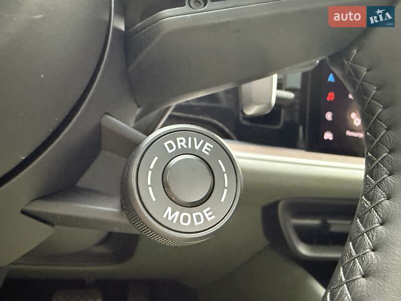 Внедорожник / Кроссовер Porsche Cayenne 2024 в Киеве