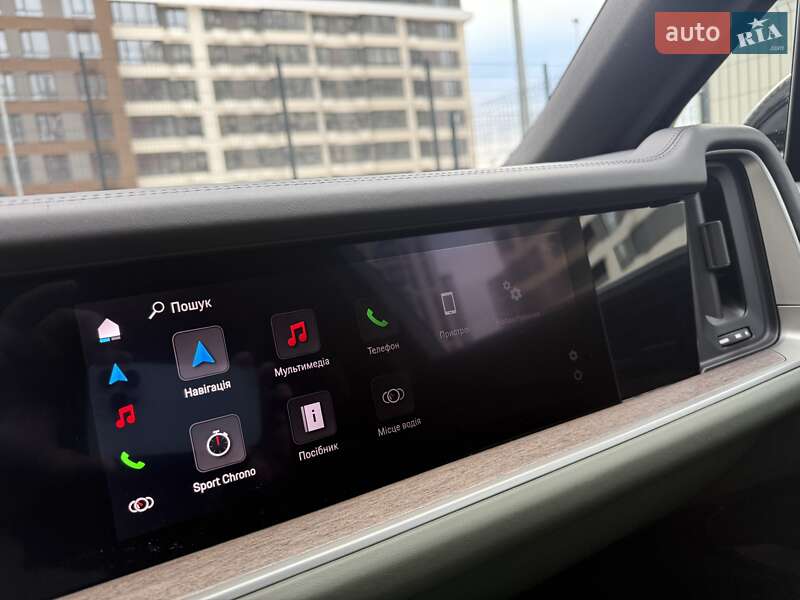 Внедорожник / Кроссовер Porsche Cayenne 2024 в Киеве