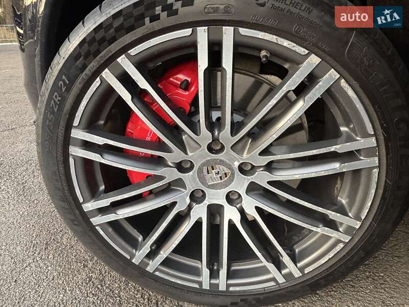 Позашляховик / Кросовер Porsche Cayenne 2015 в Києві фото 49 Позашляховик / Кросовер Porsche Cayenne 2015 в Києві