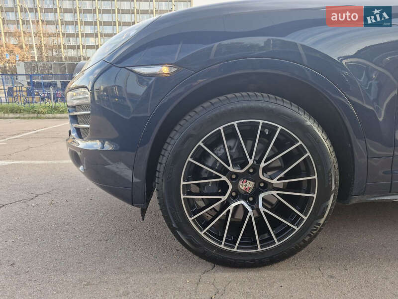 Позашляховик / Кросовер Porsche Cayenne 2013 в Києві фото 27 Позашляховик / Кросовер Porsche Cayenne 2013 в Києві