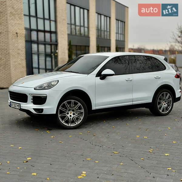 Внедорожник / Кроссовер Porsche Cayenne 2017 в Виннице фото 2 Внедорожник / Кроссовер Porsche Cayenne 2017 в Виннице