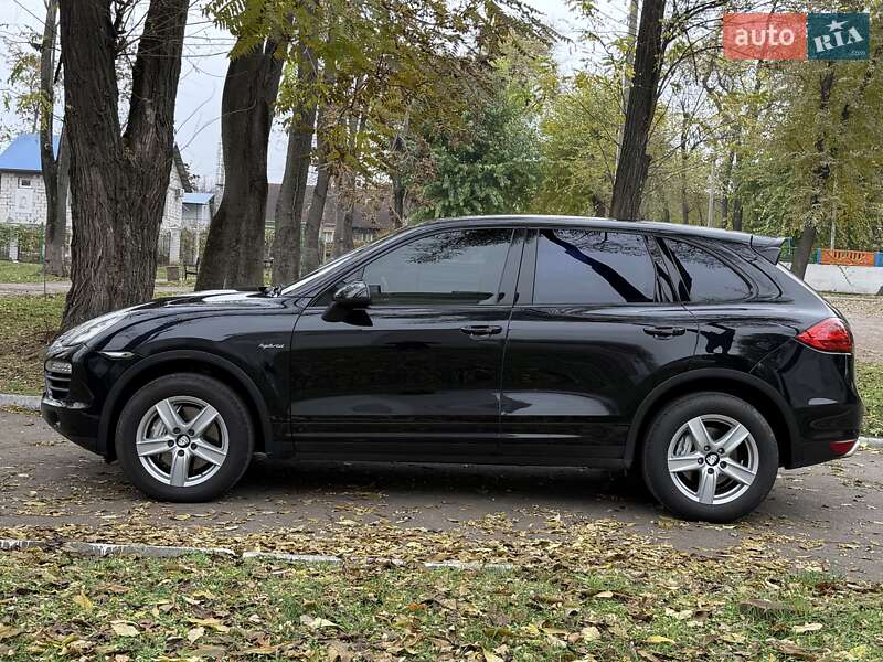 Позашляховик / Кросовер Porsche Cayenne 2011 в Кам'янському фото 8 Позашляховик / Кросовер Porsche Cayenne 2011 в Кам'янському