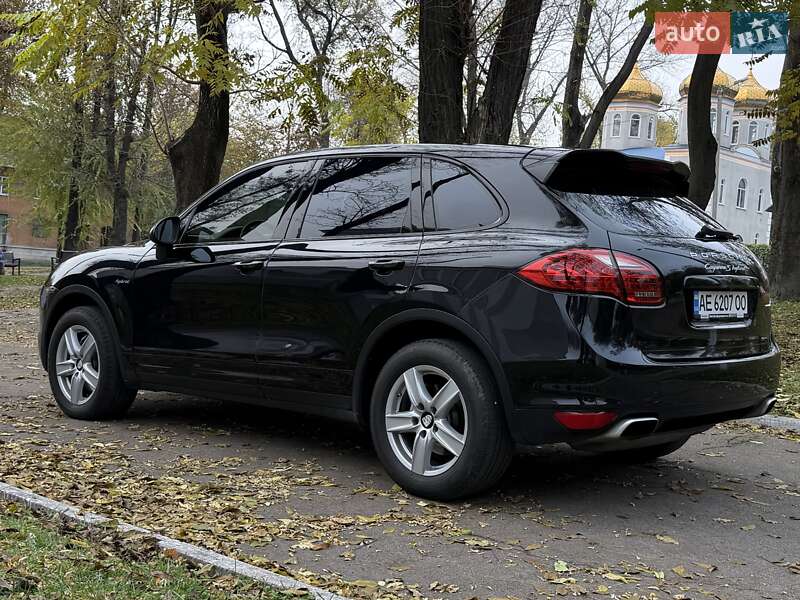 Позашляховик / Кросовер Porsche Cayenne 2011 в Кам'янському фото 33 Позашляховик / Кросовер Porsche Cayenne 2011 в Кам'янському