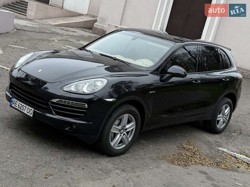 Позашляховик / Кросовер Porsche Cayenne 2011 в Кам'янському фото 27 Позашляховик / Кросовер Porsche Cayenne 2011 в Кам'янському