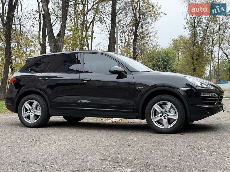 Позашляховик / Кросовер Porsche Cayenne 2011 в Кам'янському фото 49 Позашляховик / Кросовер Porsche Cayenne 2011 в Кам'янському