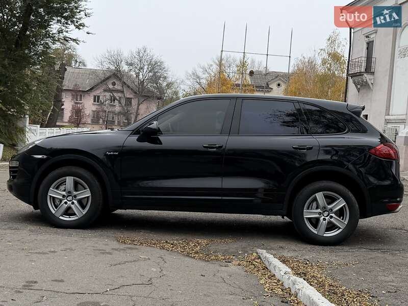Позашляховик / Кросовер Porsche Cayenne 2011 в Кам'янському фото 64 Позашляховик / Кросовер Porsche Cayenne 2011 в Кам'янському