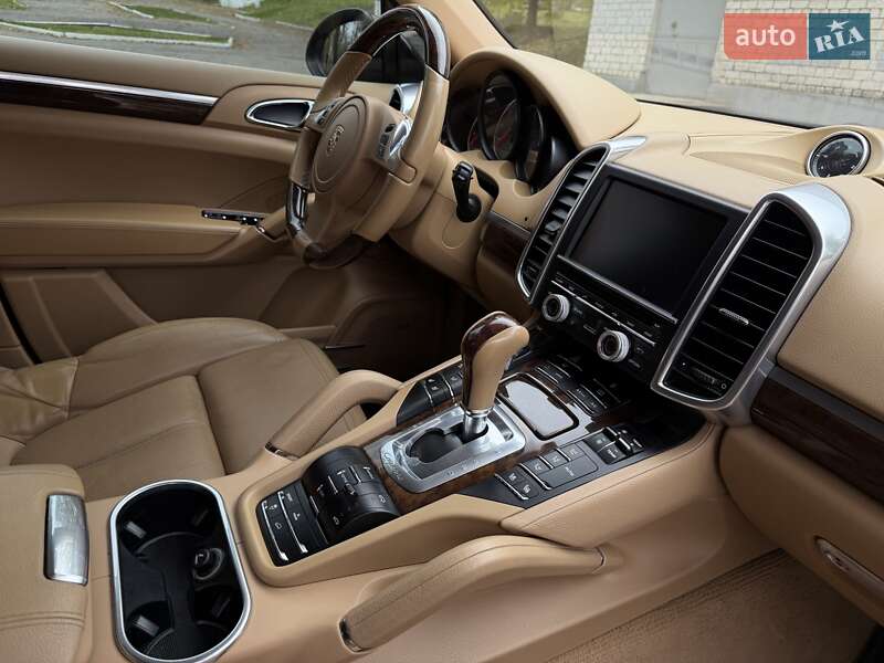 Позашляховик / Кросовер Porsche Cayenne 2011 в Кам'янському фото 83 Позашляховик / Кросовер Porsche Cayenne 2011 в Кам'янському
