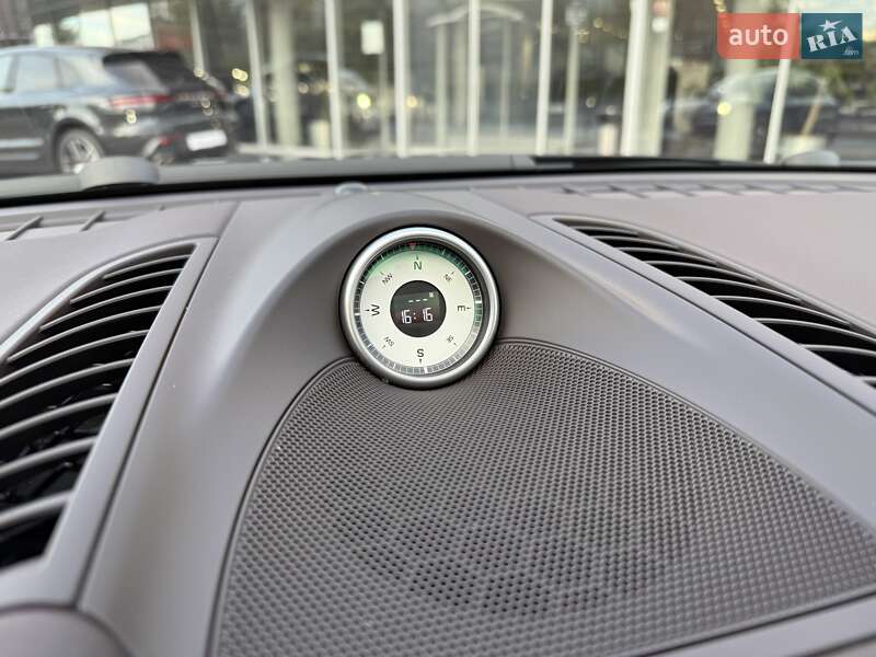 Позашляховик / Кросовер Porsche Cayenne 2013 в Дніпрі