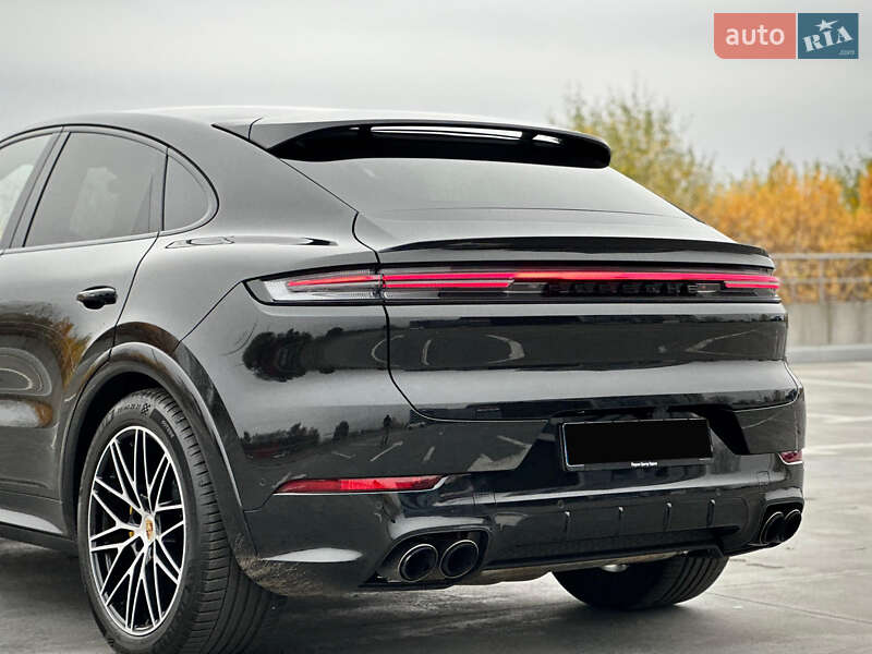 Позашляховик / Кросовер Porsche Cayenne 2024 в Києві