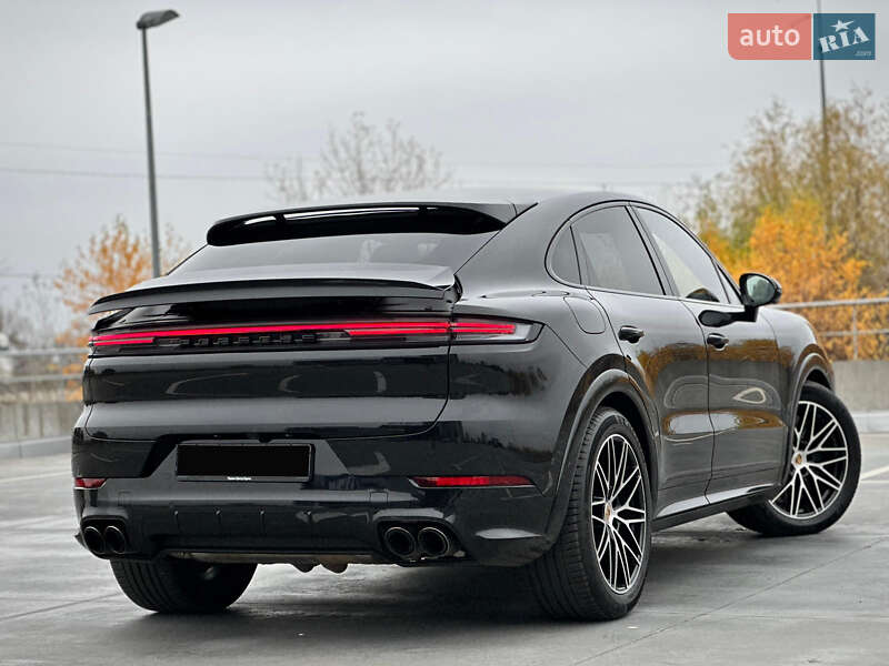 Позашляховик / Кросовер Porsche Cayenne 2024 в Києві