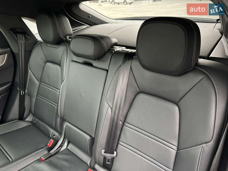 Позашляховик / Кросовер Porsche Cayenne 2024 в Києві