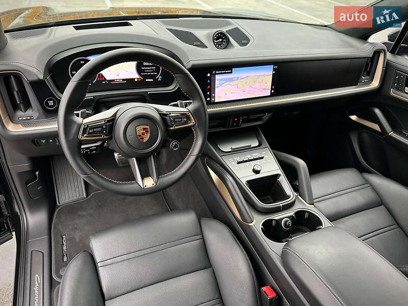 Позашляховик / Кросовер Porsche Cayenne 2024 в Києві