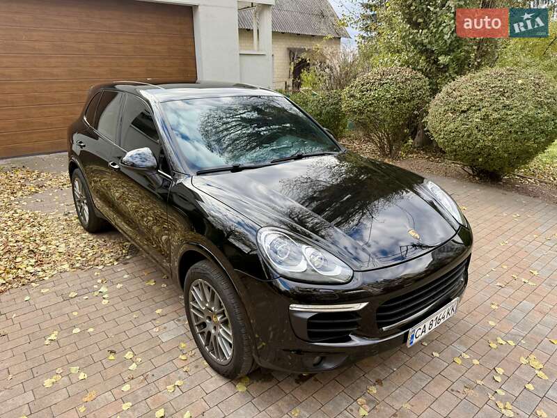 Внедорожник / Кроссовер Porsche Cayenne 2016 в Киеве фото 23 Внедорожник / Кроссовер Porsche Cayenne 2016 в Киеве