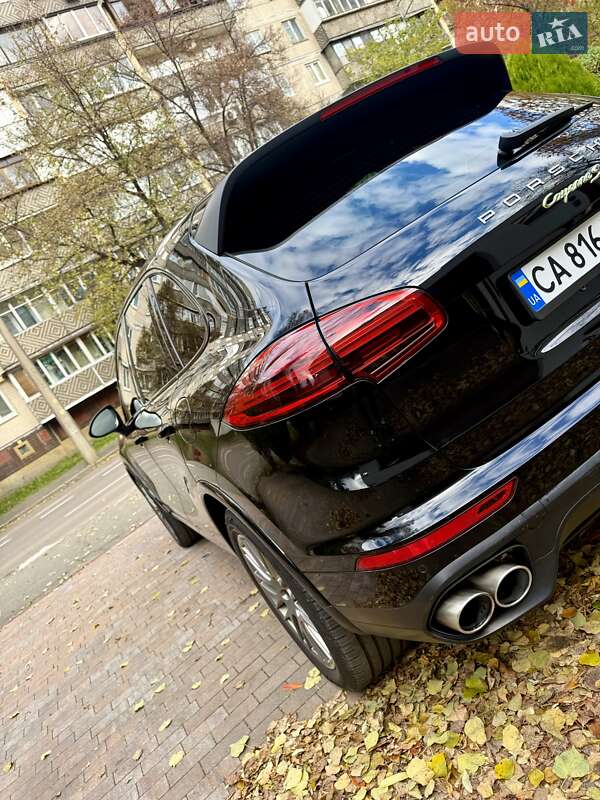 Внедорожник / Кроссовер Porsche Cayenne 2016 в Киеве фото 26 Внедорожник / Кроссовер Porsche Cayenne 2016 в Киеве