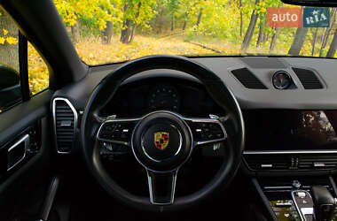 Позашляховик / Кросовер Porsche Cayenne 2018 в Києві
