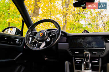 Позашляховик / Кросовер Porsche Cayenne 2018 в Києві