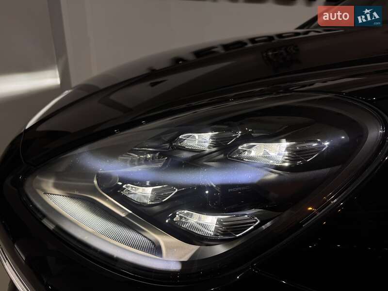 Внедорожник / Кроссовер Porsche Cayenne 2019 в Одессе