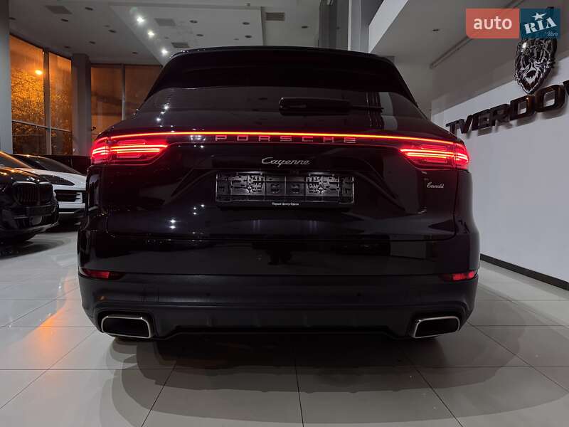 Внедорожник / Кроссовер Porsche Cayenne 2019 в Одессе