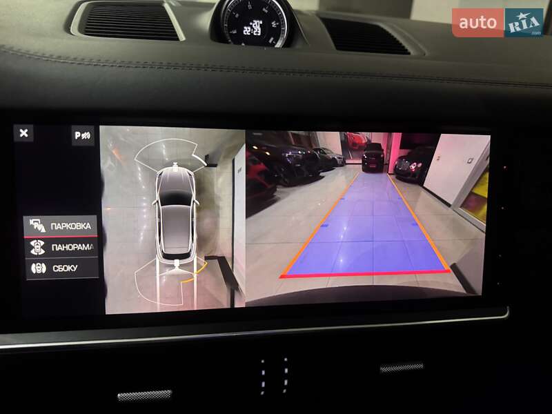 Внедорожник / Кроссовер Porsche Cayenne 2019 в Одессе