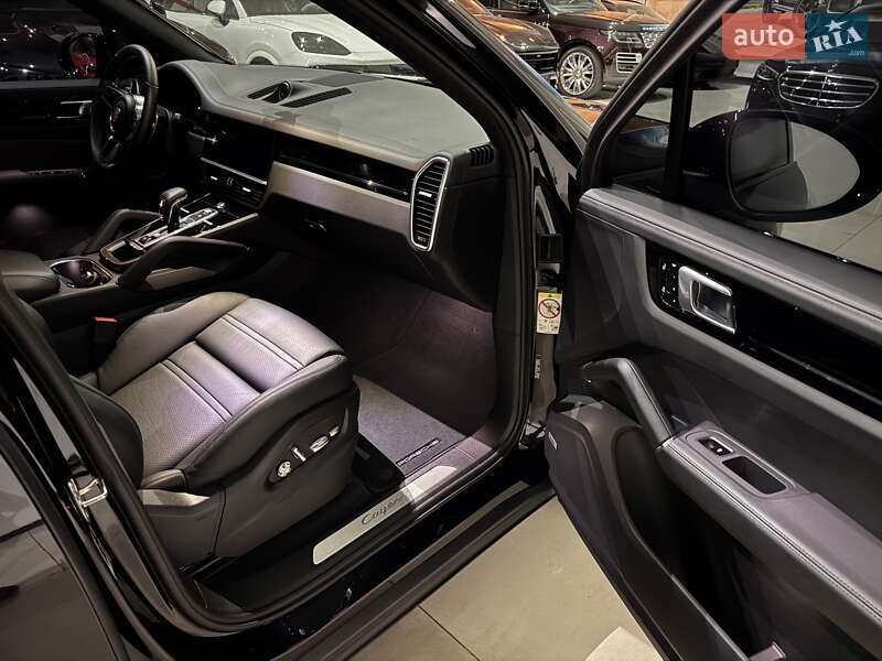 Внедорожник / Кроссовер Porsche Cayenne 2019 в Одессе