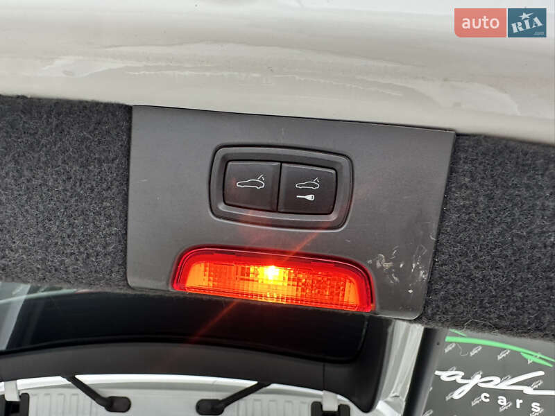 Внедорожник / Кроссовер Porsche Cayenne 2016 в Киеве фото 35 Внедорожник / Кроссовер Porsche Cayenne 2016 в Киеве