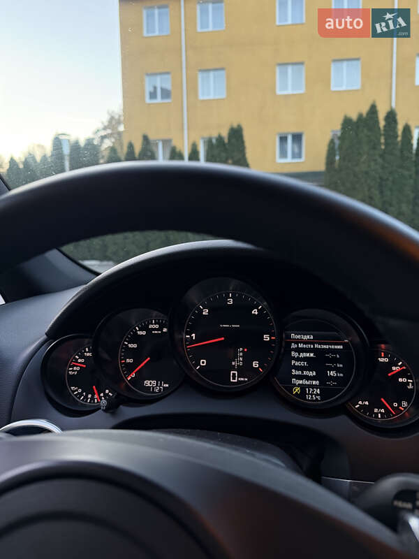 Позашляховик / Кросовер Porsche Cayenne 2011 в Києві фото 45 Позашляховик / Кросовер Porsche Cayenne 2011 в Києві