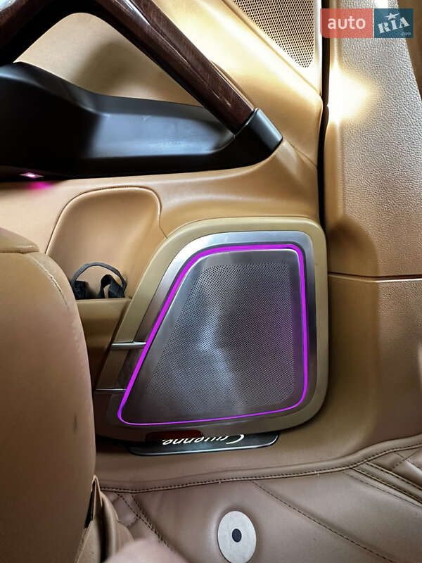 Позашляховик / Кросовер Porsche Cayenne 2015 в Києві