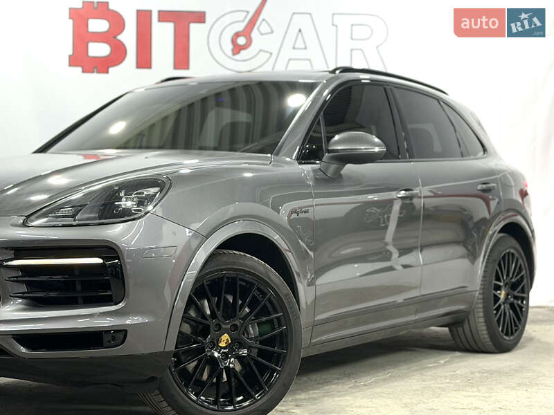 Позашляховик / Кросовер Porsche Cayenne 2019 в Одесі