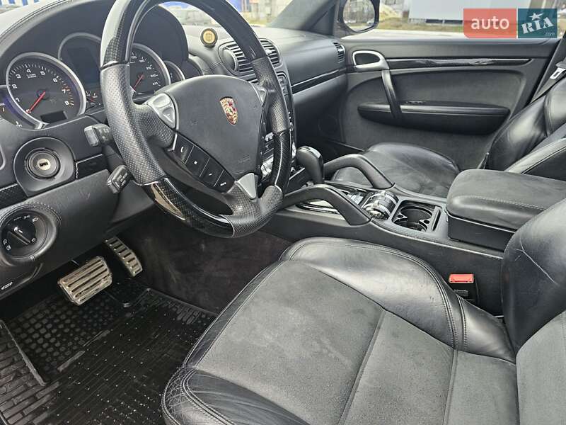 Позашляховик / Кросовер Porsche Cayenne 2009 в Сумах