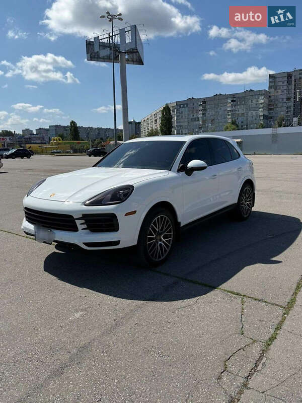 Внедорожник / Кроссовер Porsche Cayenne 2021 в Харькове