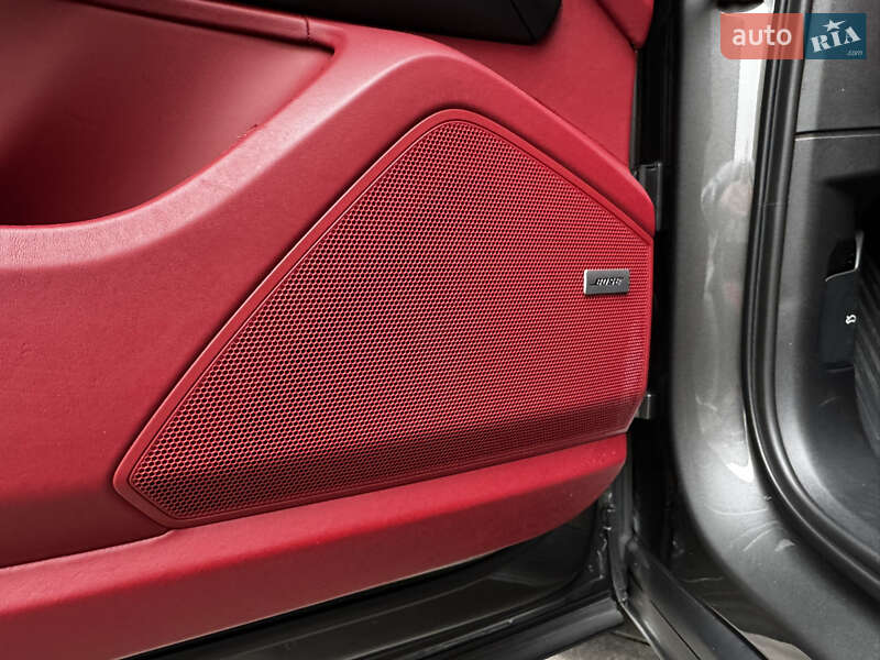 Внедорожник / Кроссовер Porsche Cayenne 2019 в Киеве