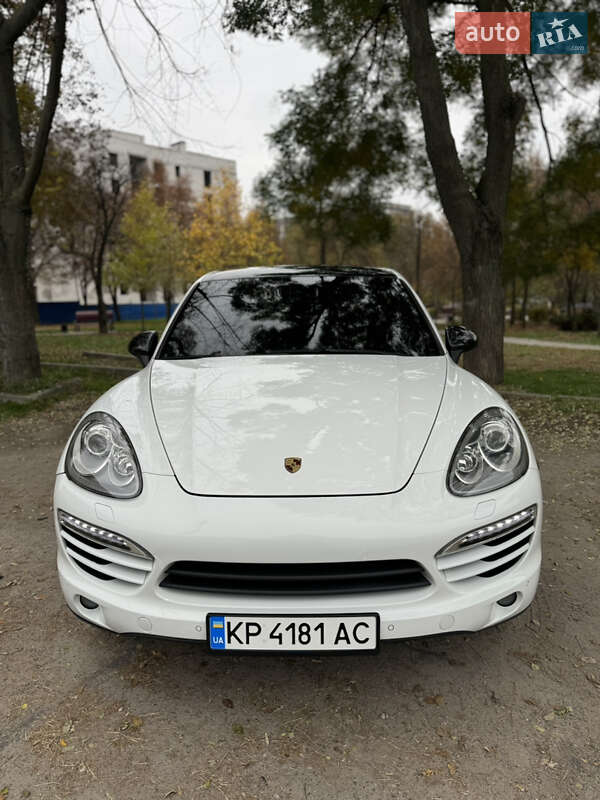 Внедорожник / Кроссовер Porsche Cayenne 2012 в Днепре