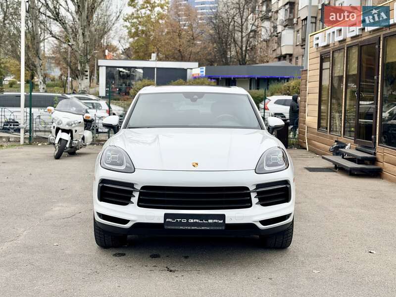Внедорожник / Кроссовер Porsche Cayenne 2018 в Киеве фото 3 Внедорожник / Кроссовер Porsche Cayenne 2018 в Киеве