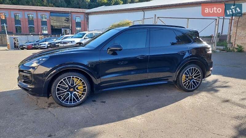 Porsche Cayenne 2019