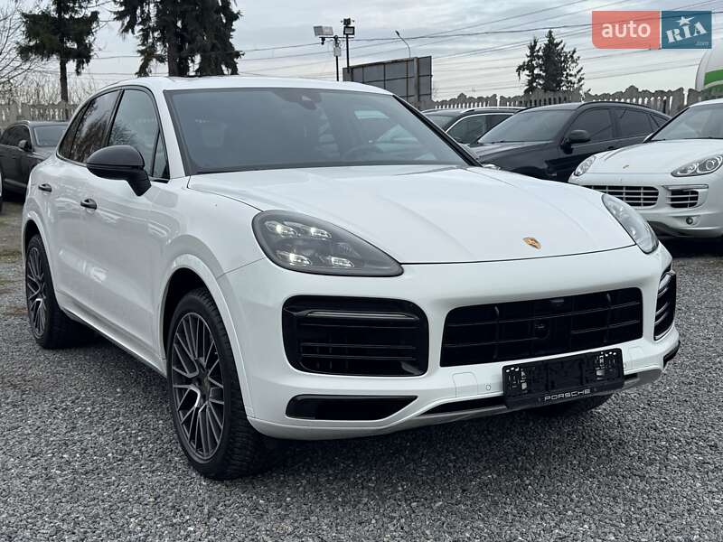 Внедорожник / Кроссовер Porsche Cayenne 2018 в Тернополе