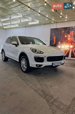 Внедорожник / Кроссовер Porsche Cayenne 2015 в Виннице