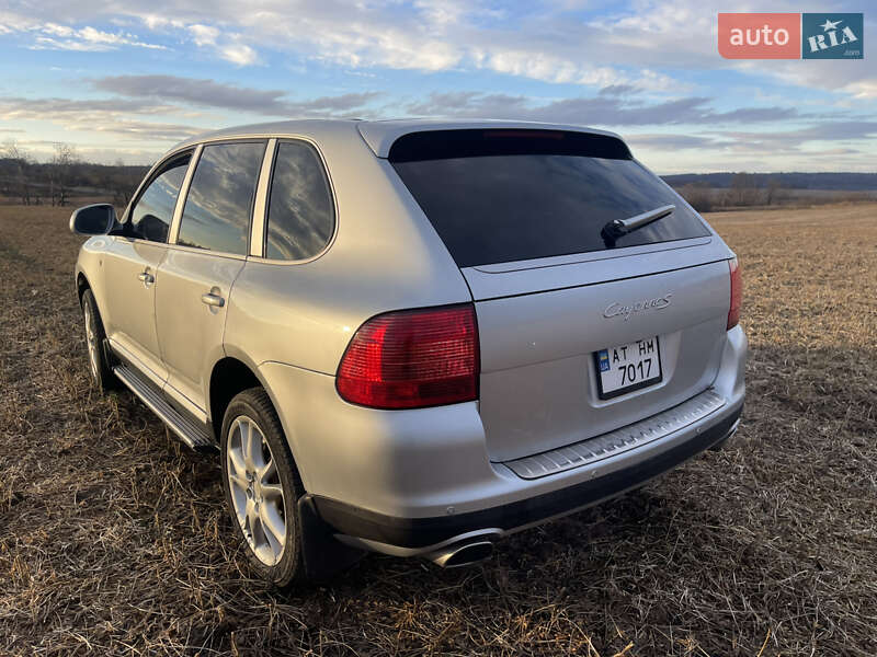 Внедорожник / Кроссовер Porsche Cayenne 2004 в Ивано-Франковске